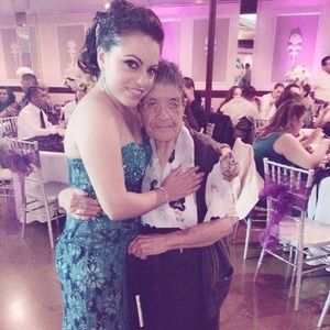 Meet your Posher, Veronica